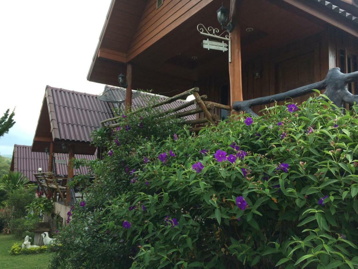 Indah Garden Hill Resort Phetchabun Exterior foto